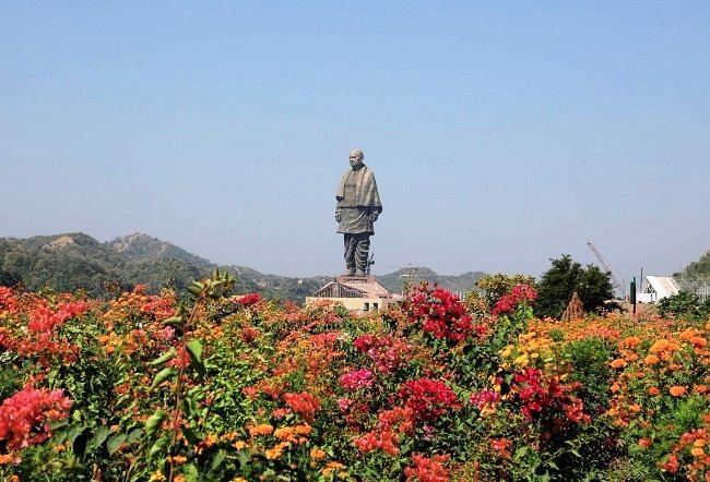 valley-of-flowers-statue-of-unity